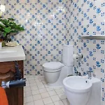 Room In Historical Sintra Center With Snooker - Sintra Wow Bed & Breakfast 3*