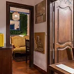 Room In Historical Sintra Center With Snooker - Sintra Wow Bed & Breakfast Sintra