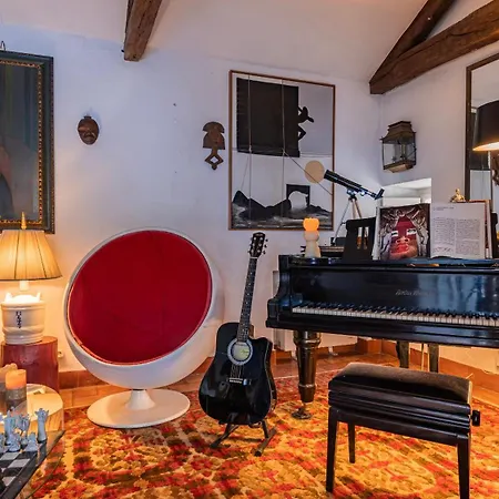 Bed & Breakfast Room In Historical Sintra Center With Snooker - Sintra Wow