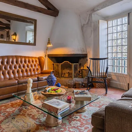 Room In Historical Sintra Center With Snooker - Sintra Wow Bed & Breakfast Sintra