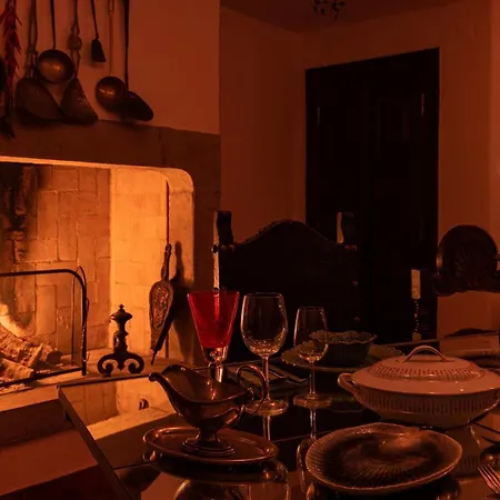 17th Century In With Snooker & Hottub - Wow Bed & Breakfast 3*